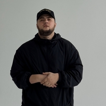 Обложка «Чёрный Lexus» — Urumchi