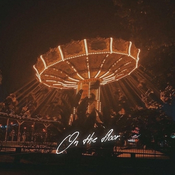 Перейти к альбому «On the floor» «On the floor» — альбом Rendow, ISVNBITOV