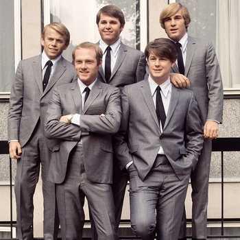 Обложка «Wouldn't It Be Nice (музыка из сериала "Мотель Бейтсов" / "Bates Motel") (5 сезон)» — The Beach Boys