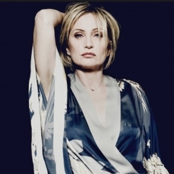 Обложка «Mademoiselle Chante Le Blues» — Patricia Kaas