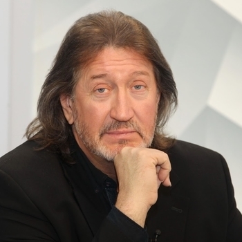 Портрет Олег Митяев