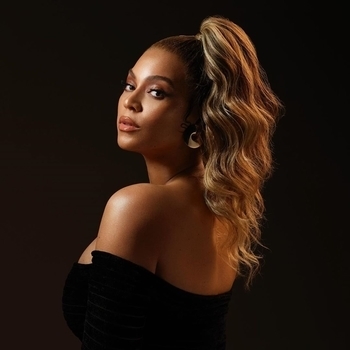 Обложка «Irreplaceable» — Beyoncé