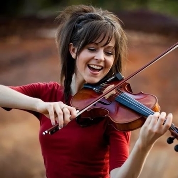 Портрет Lindsey Stirling