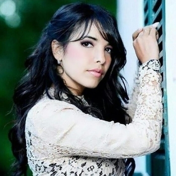 Обложка «Love Story» — Indila