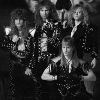 Running Wild — Hanged, Drawn and Quartered (Pile of Skulls (Remaster) 2017)