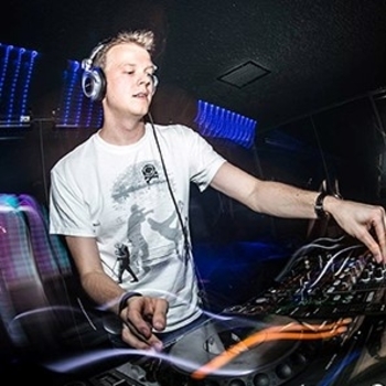 Обложка «Illuminate (Extended Mix) (2024)» — Ruben de Ronde, Amber Revival
