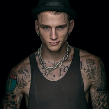 Обложка «Jjk» — Mgk
