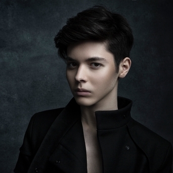 Обложка «Beautiful Mess (Тинейджерский проект года. MusicBox 2017)» — Kristian Kostov
