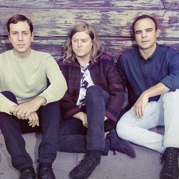 Обложка «Sail» — Future Islands
