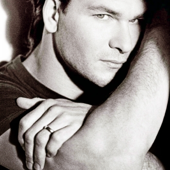 Обложка «She's Like The Wind (Музыка из шоу ''Танцы на ТНТ'' 6 сезон 19 выпуск)» — Patrick Swayze feat Wendy Fraser