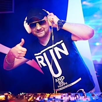 Dj Jedy feat. Niki Four — One and One