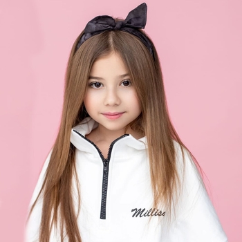 Обложка «Я и моя тень» — Милана Хаметова, Ми
