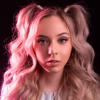 Обложка «Fool Me Once (Новинки 2022)» — Olivia Addams