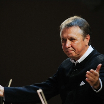 Обложка «Tchaikovsky: The Seasons, Op. 37b: V. Mai (Les nuits de mai)» — Михаил Плетнёв и Пётр Ильич Чайковский