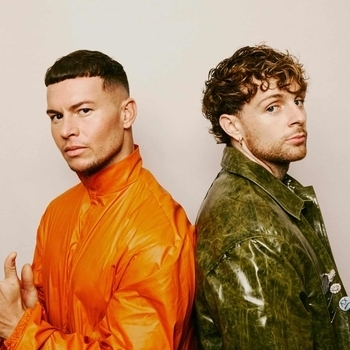 Слушать «Lionheart (Fearless) (Acoustic) (2023)» — Joel Corry feat Tom Grennan Обложка «Lionheart (Fearless) (Acoustic) (2023)» — Joel Corry feat Tom Grennan
