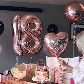 Обложка «18 лет (2024)» — Эдуард Шилец