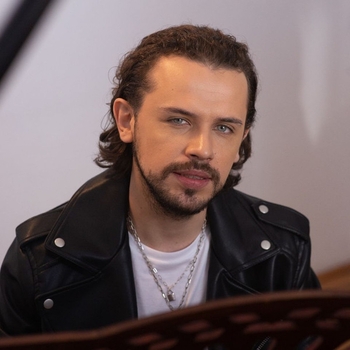 Слушать «Count On Me» — Bogdan Medvedi Обложка «Count On Me» — Bogdan Medvedi
